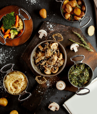 Marinate chicken Mango achiote, a Yucatecan